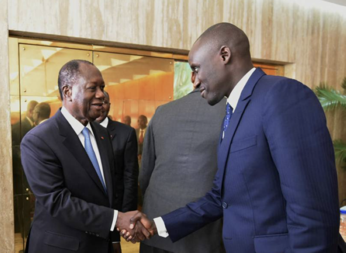 Abdourahmane Cissé greeting Alassane Ouattara