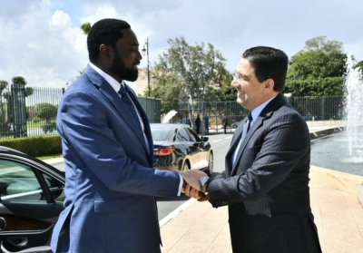 Nasser Bourita receiving Adama Barrow