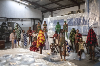 Models pose for a group photo during private fashion show to launch the SS25 collection by Nigerian designer Bubu Ogisi at Iamisigo brand during Lagos Fashion Week in Lagos on October 27, 2024. (Photo by OLYMPIA DE MAISMONT / AFP)