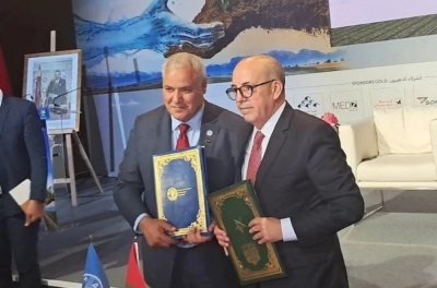 The Minister of Agriculture, Ahmed El Bouari, and the FAO Regional Director for the Middle East and North Africa, Abdulhakim El Waer.