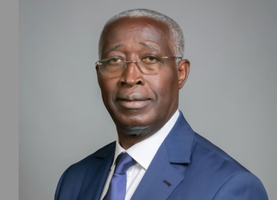 Raymond Ndong Sima,

