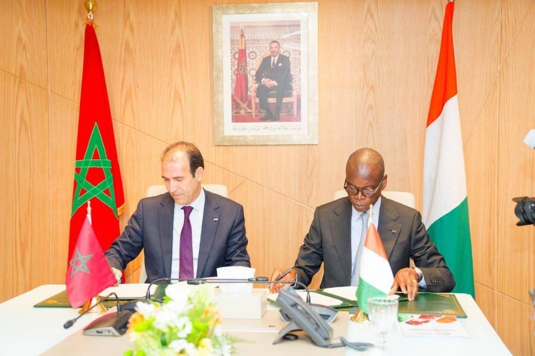 The president of INPPLC, Mohamed Benalilou, and the president of HABG, Zoro Bi Ballo Epiphane, during the signing of the memorandum.







