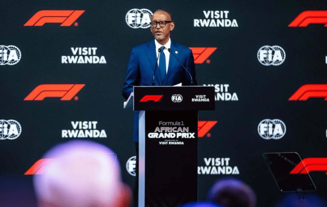 During the official ceremony held in Kigali, President Paul Kagame highlighted the efforts made by his country to host this major international motorsport competition.